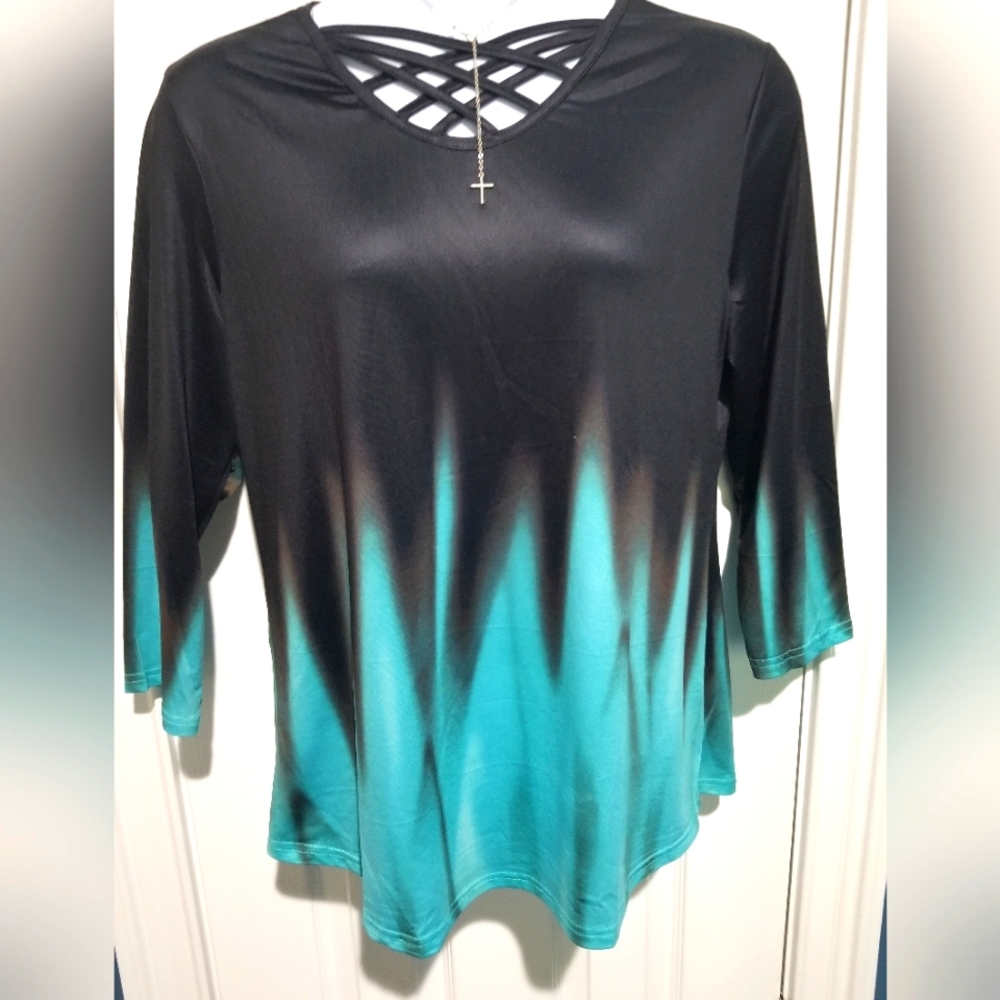 Woman's 3/4 sleeve black and turquoise pullover top